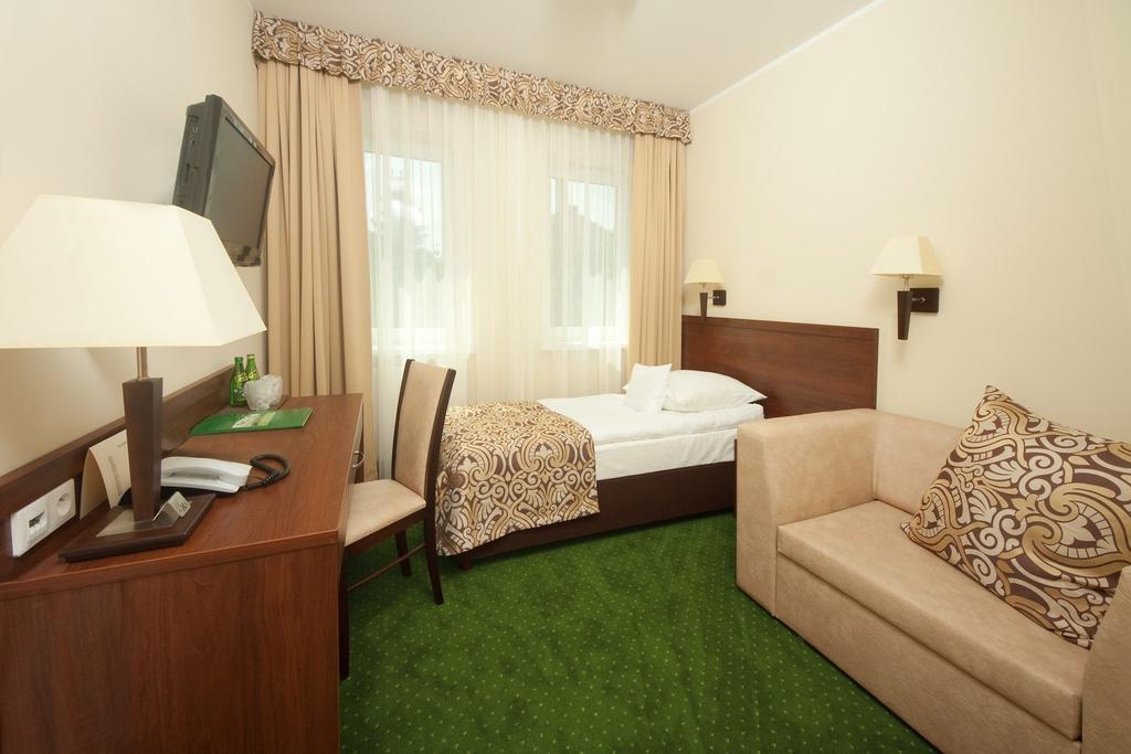 Hotel Zielony Poznań Exterior foto